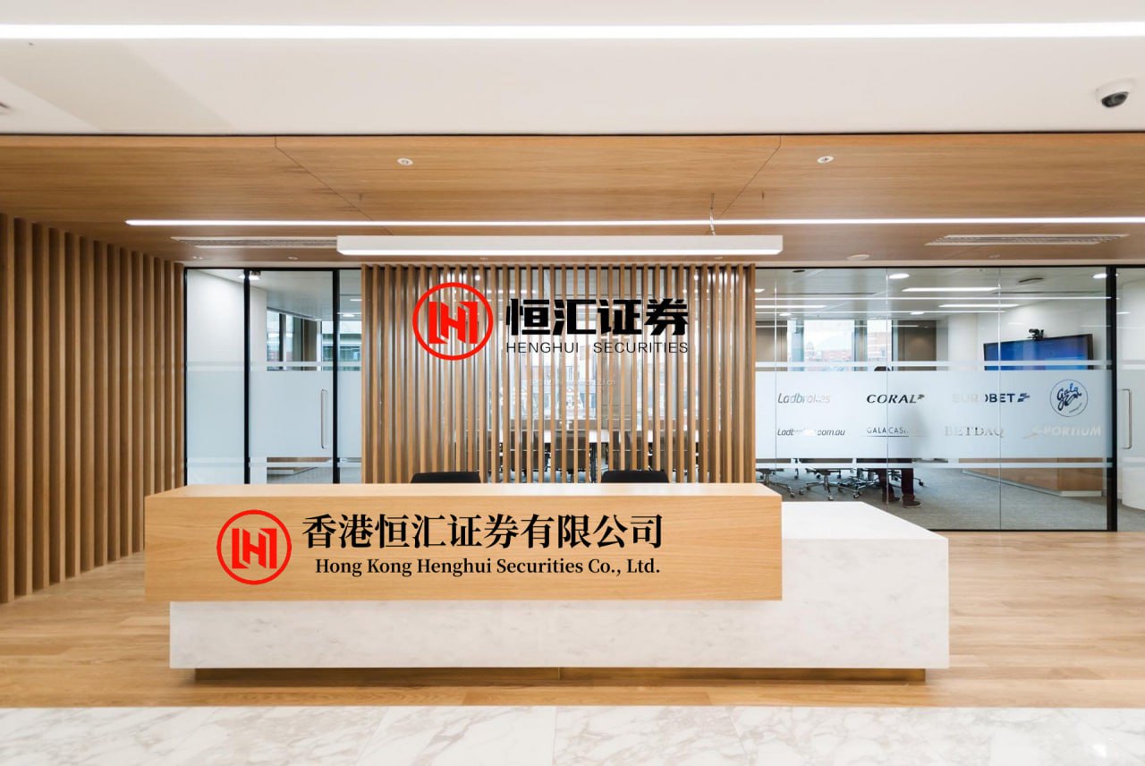 易操盘 李哥聊商业：通达信手机版：ROC量价背离指标 一键导入教程 （本文仅供学习交流，不构成投资建议，股市有风险，入市需谨慎） 很多朋友看完上一篇《量化捉妖：ROC量价背离指标用法》后，都在问：电脑版...